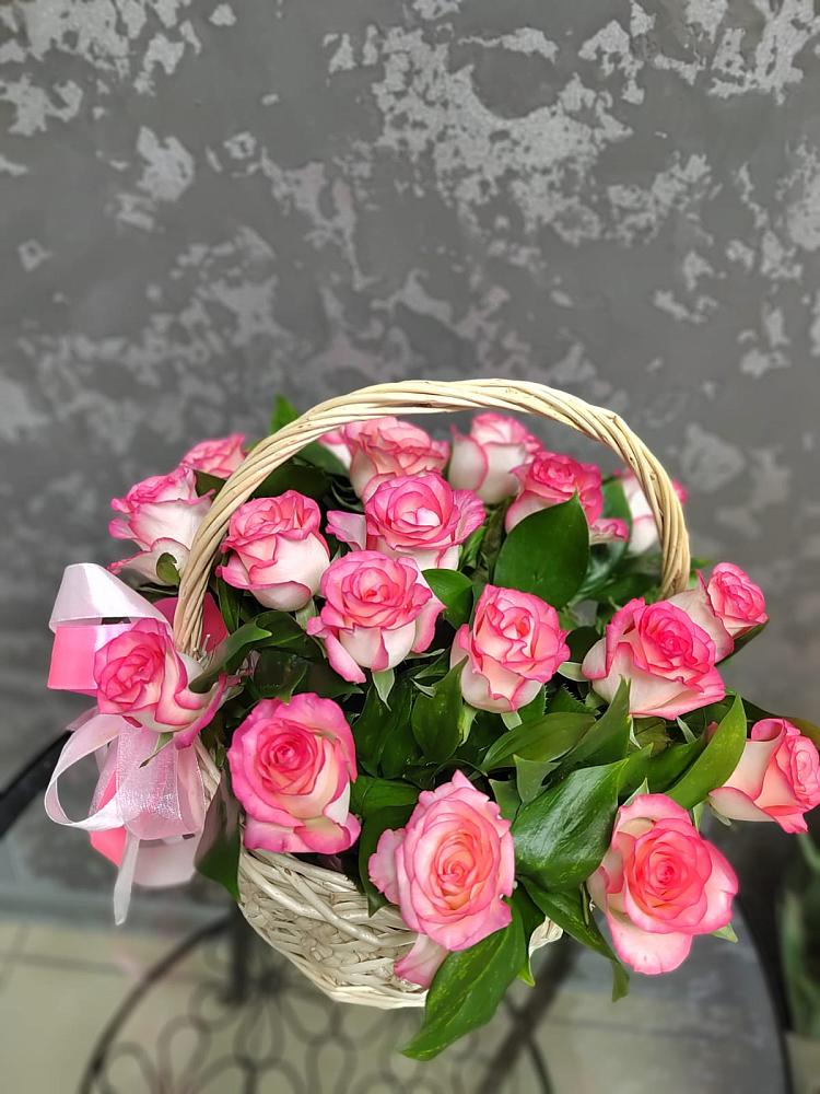 Цветочная композиция из Розы в корзине в Шаталово