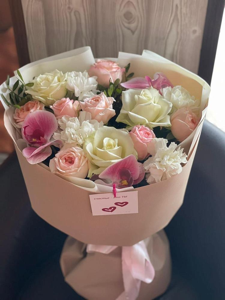 Букет цветов из: Орхидеи, Розы и Гвоздики в Шаталово