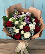 Букет цветов из:  Розы и Альстромерии в Шаталово