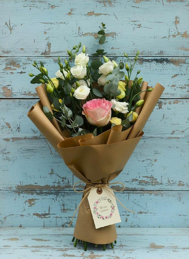 Букет цветов из: Розы и Лизиантусы в Шаталово