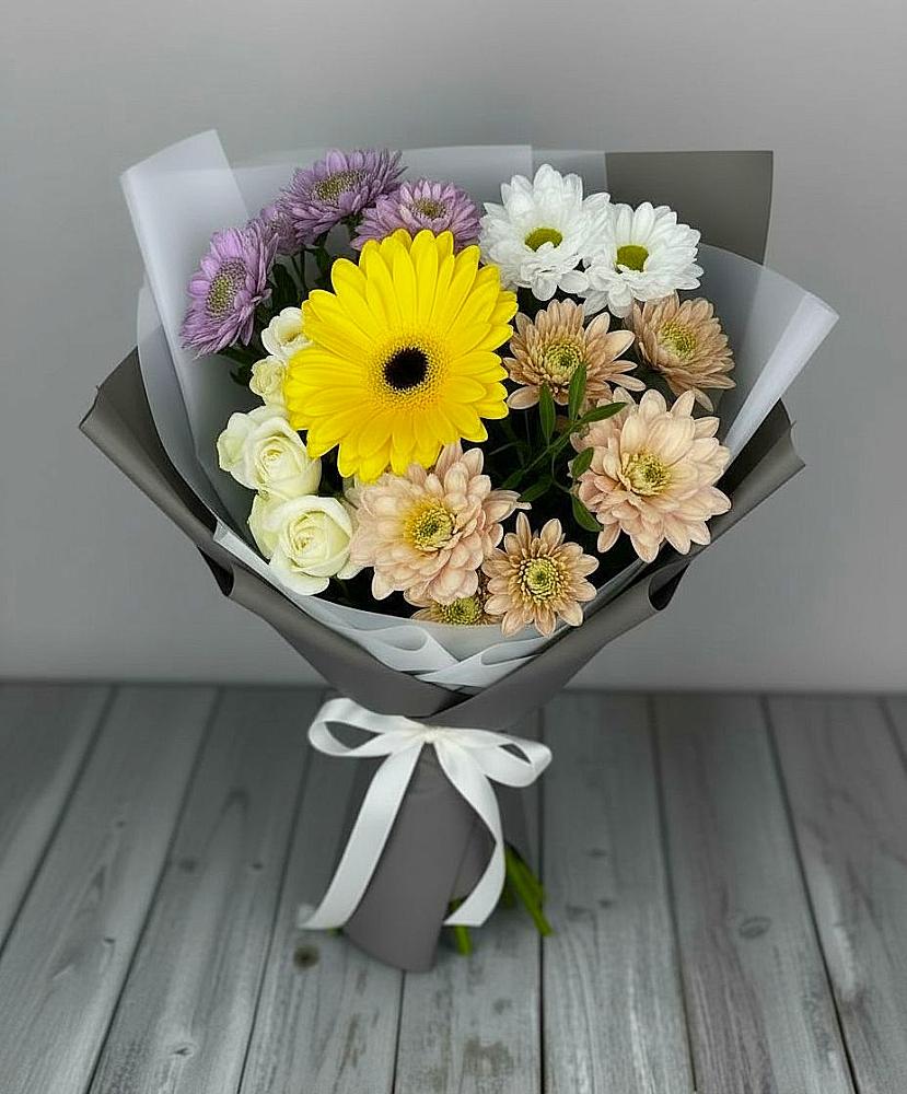 Букет цветов из: Розы, Герберы и Хризантемы в Шаталово