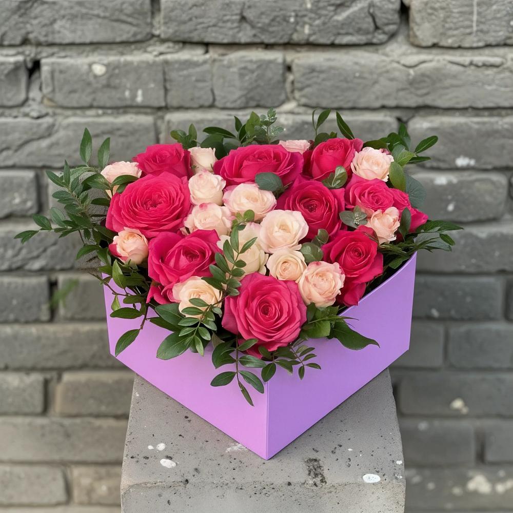 Цветочная композиция из Розы в коробке в Шаталово